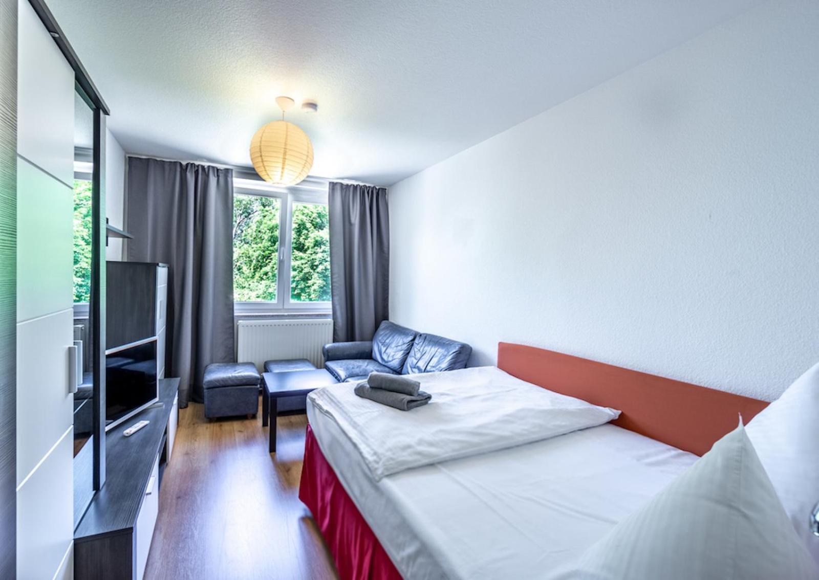 Sl'Otel Budget แบร์นบวร์ก ภายนอก รูปภาพ