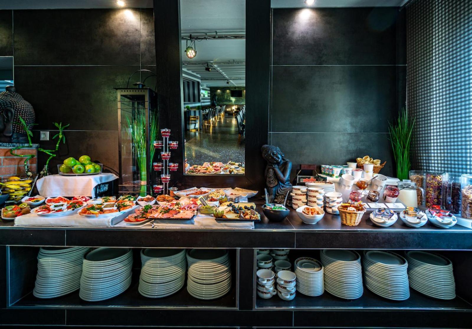 Sl'Otel Budget แบร์นบวร์ก ภายนอก รูปภาพ
