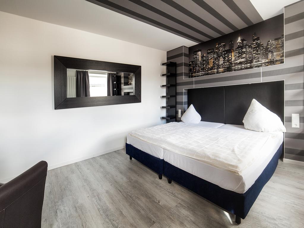 Sl'Otel Budget แบร์นบวร์ก ห้อง รูปภาพ