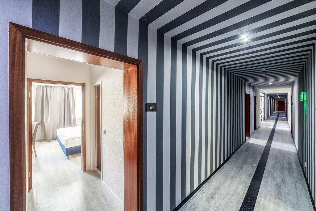 Sl'Otel Budget แบร์นบวร์ก ห้อง รูปภาพ